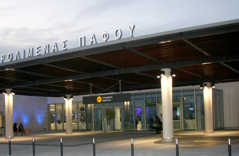Άμεση παρέμβαση Υπουργού για αεροδρόμιο Πάφου ζητά η ΣΕΚΟ