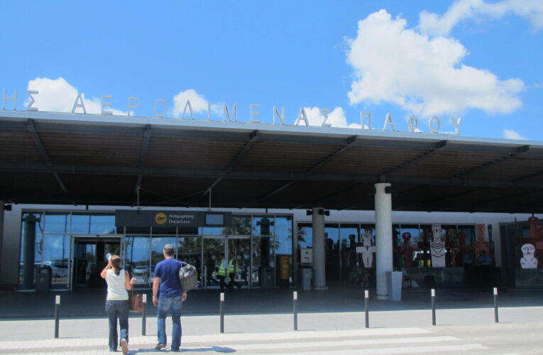 Ξαναζωντανεύει το αεροδρόμιο Πάφου – Αύριο οι δύο πρώτες πτήσεις